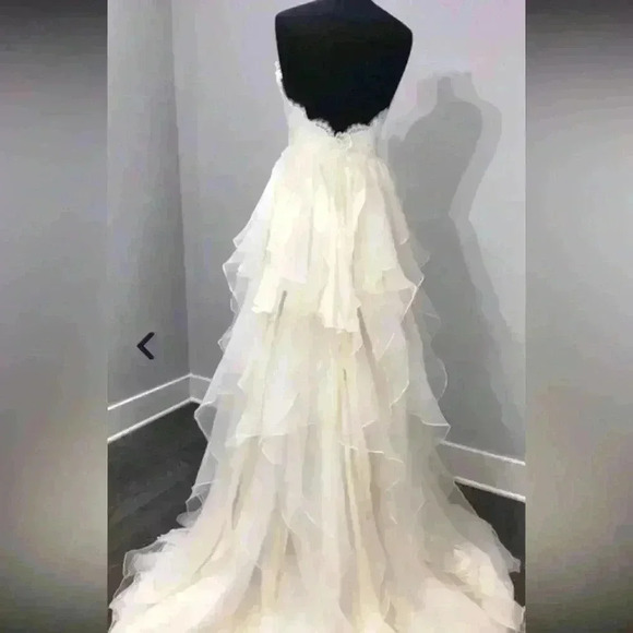 Hayley Paige KIRA Couture Wedding Gown size 10 - Picture 5 of 10